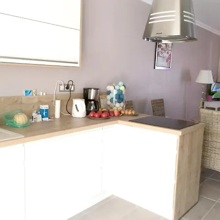 Maison De 3 Chambres A A 900 M De La Plage Avec Jardin Clos Et Wifi
