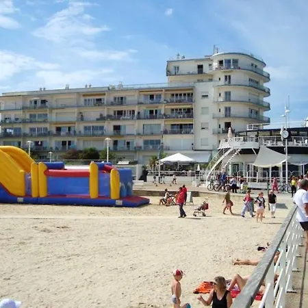 Maison De 3 Chambres A A 900 M De La Plage Avec Jardin Clos Et Wifi لو بولين